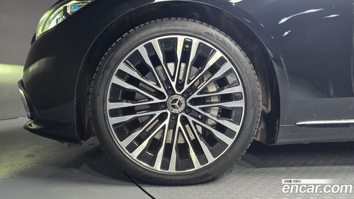 Mercedes-Benz S-Class 2021