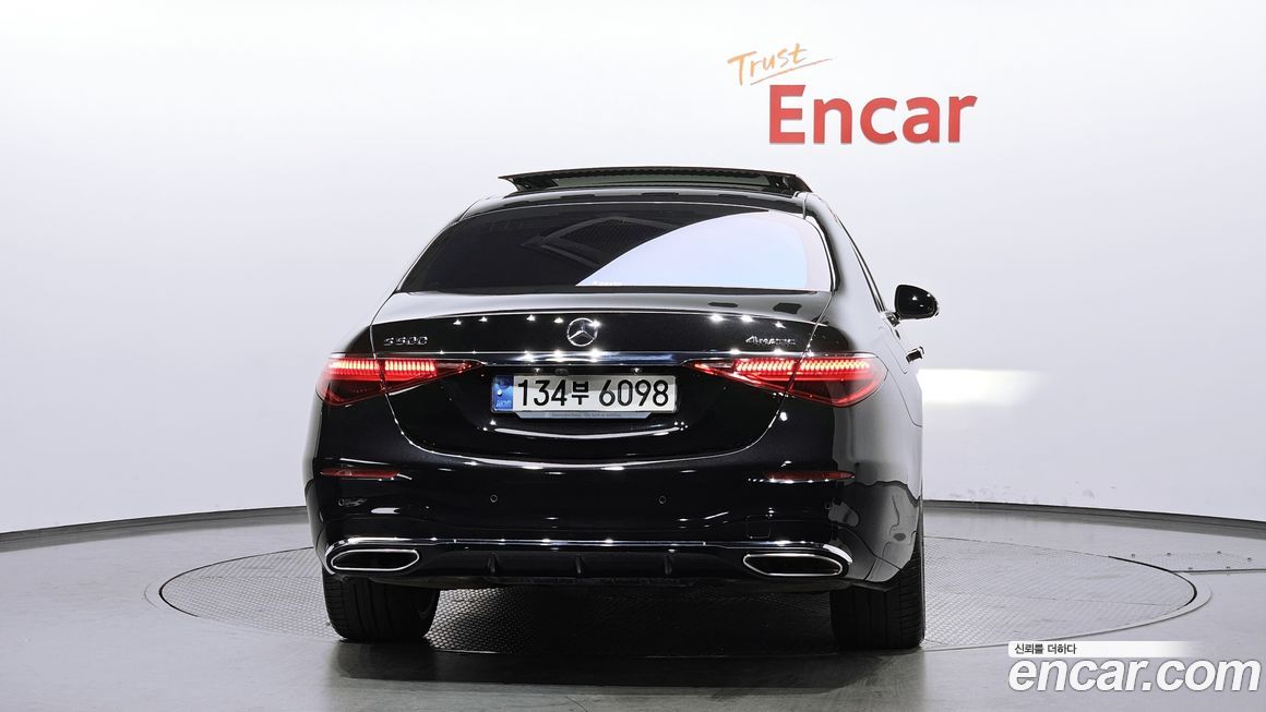 Mercedes-Benz S-Class 2021