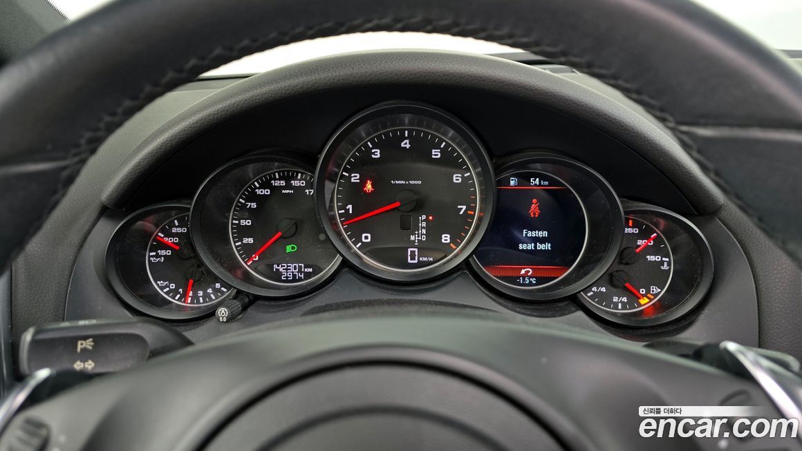 Porsche Cayenne 2014