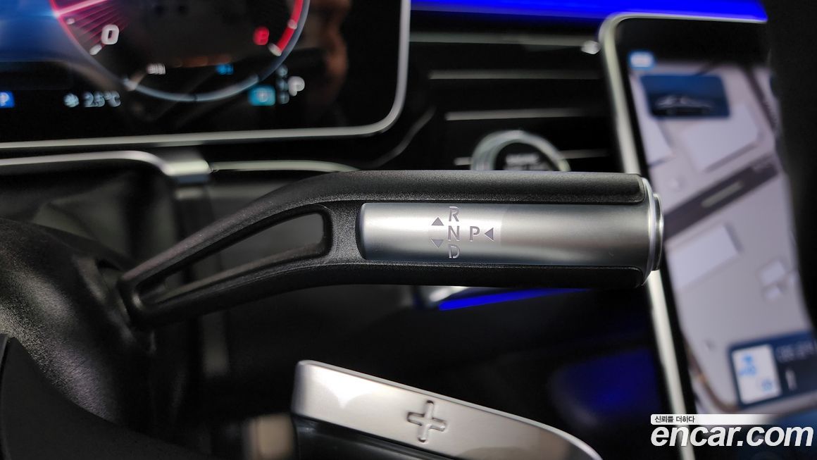 Mercedes-Benz S-Class 2022