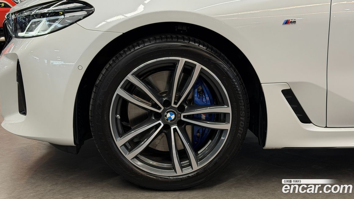 BMW Gran Turismo 2024