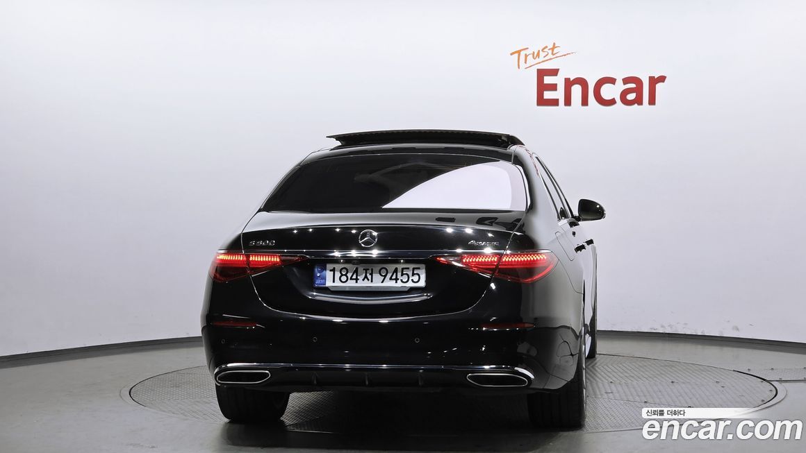 Mercedes-Benz S-Class 2021