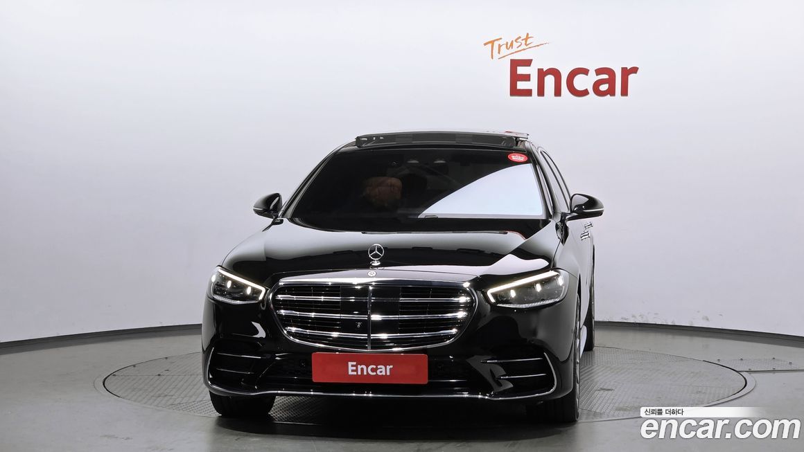 Mercedes-Benz S-Class 2021