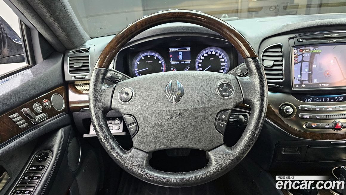 KG_Mobility_Ssangyong Chairman 2012