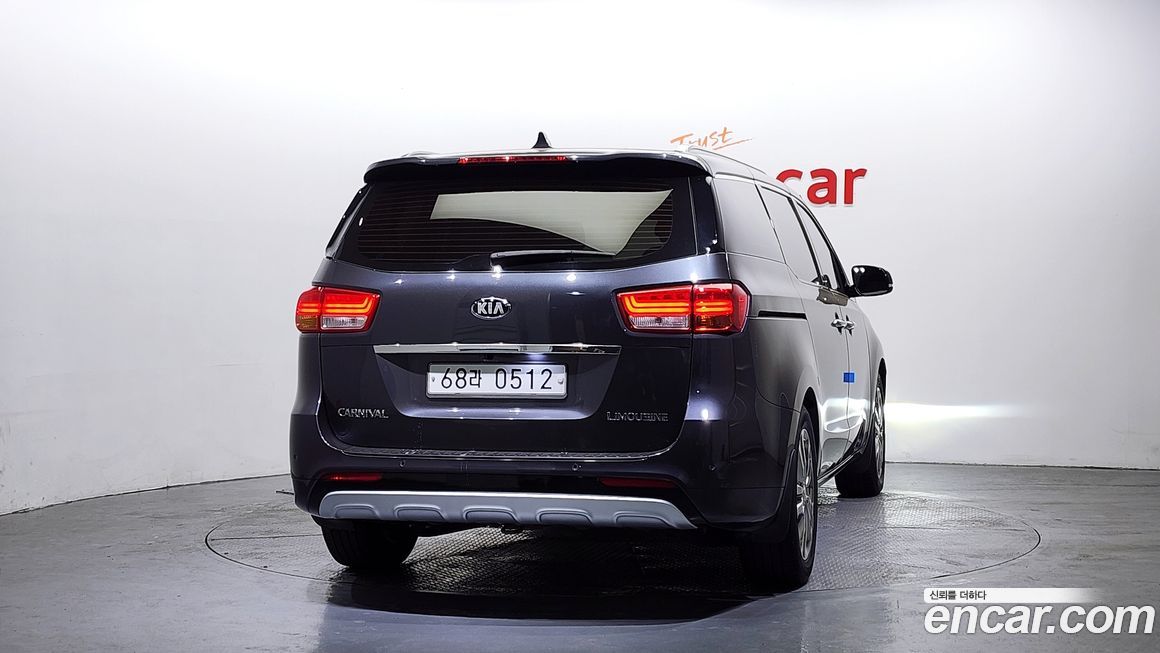 Kia Canival 2016