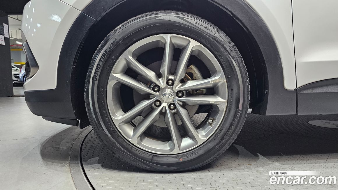 Hyundai Santafe 2016