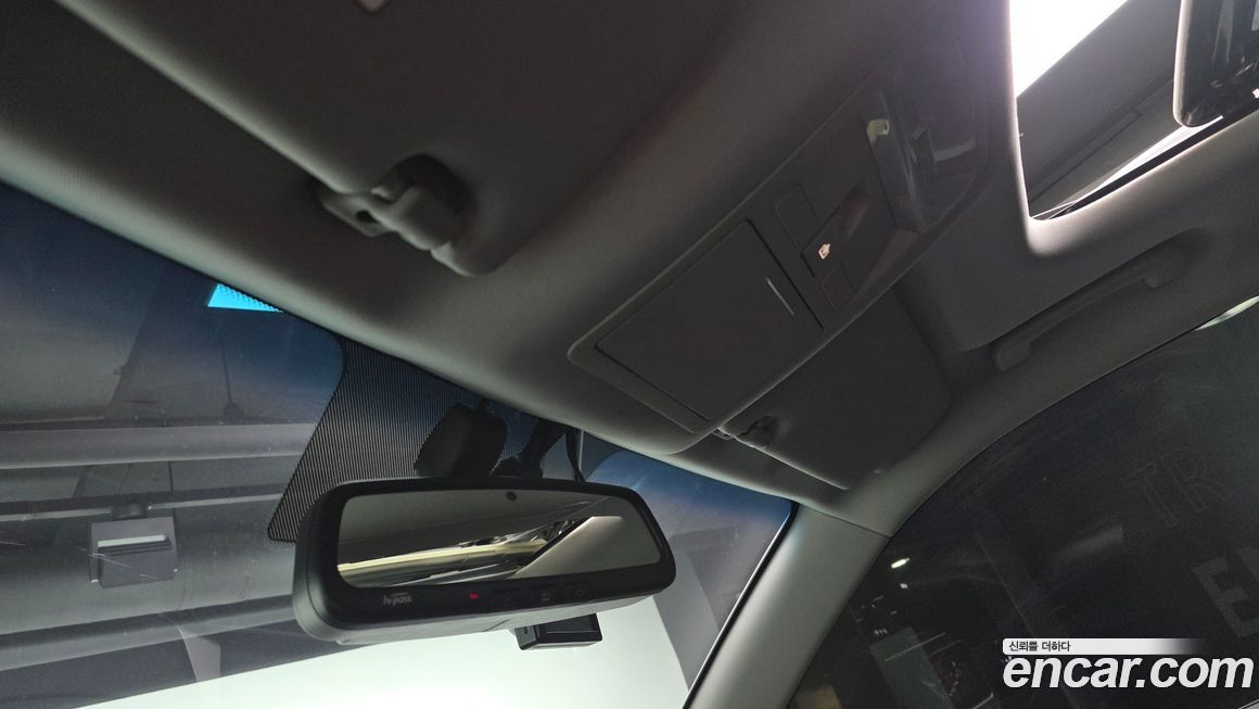 KG_Mobility_Ssangyong Rexton 2018