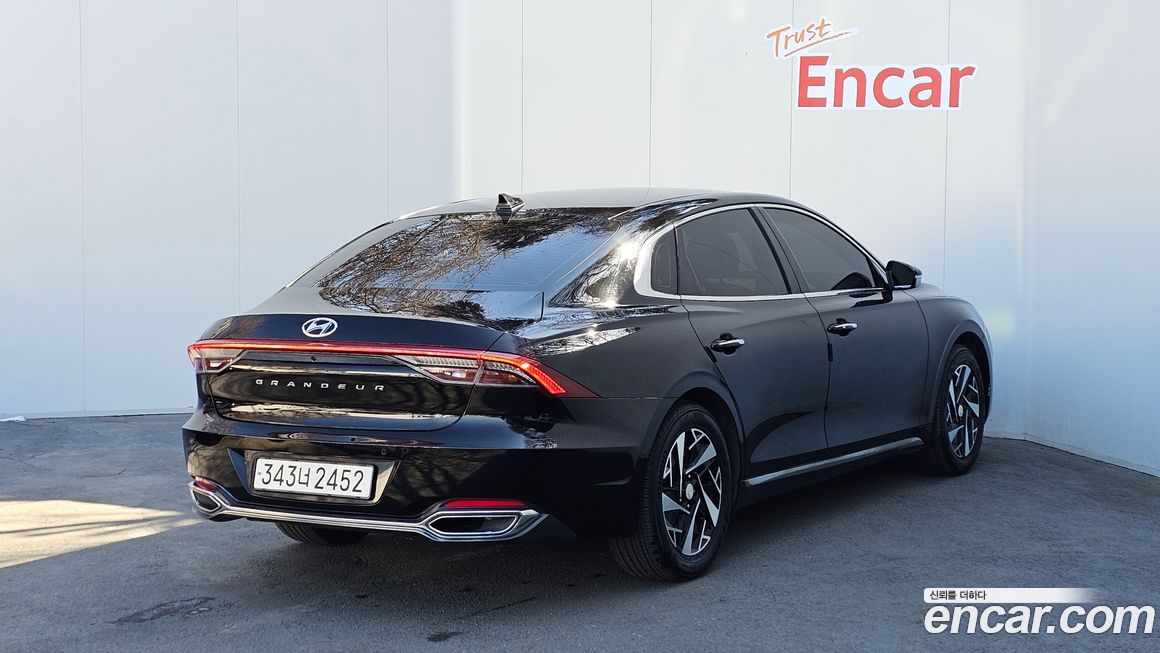Hyundai Grandeur 2022