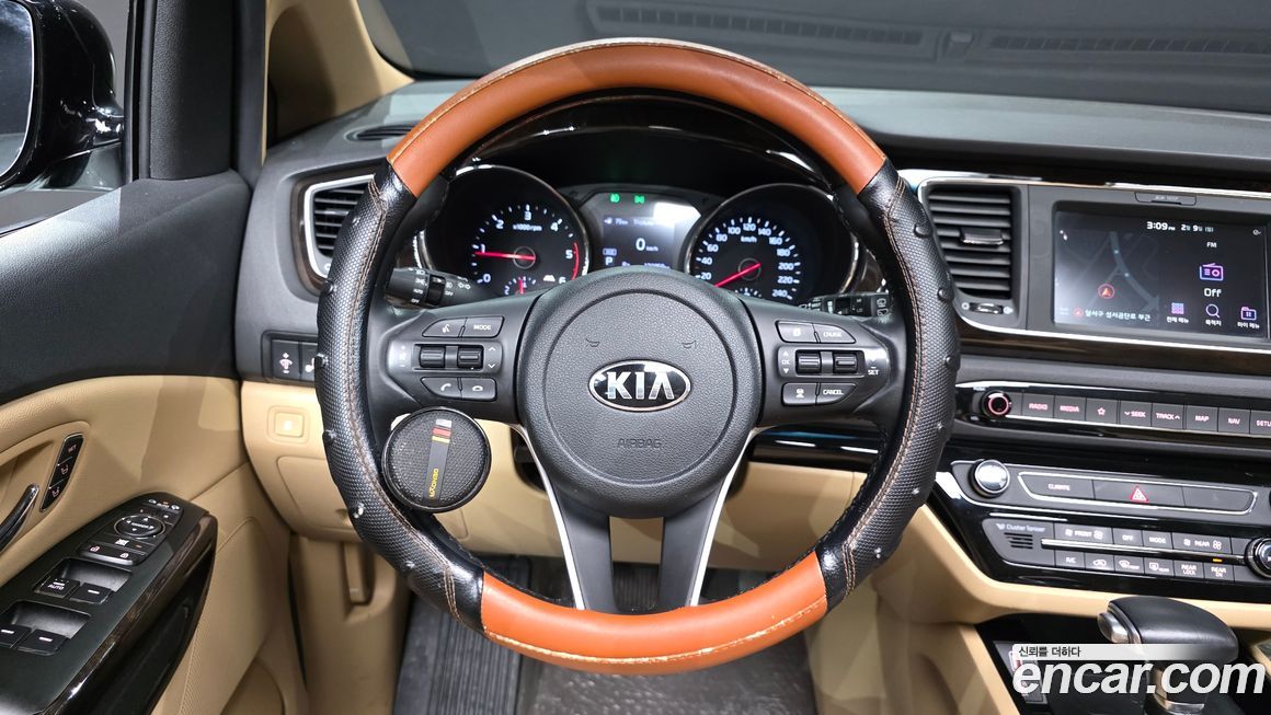 Kia Canival 2019