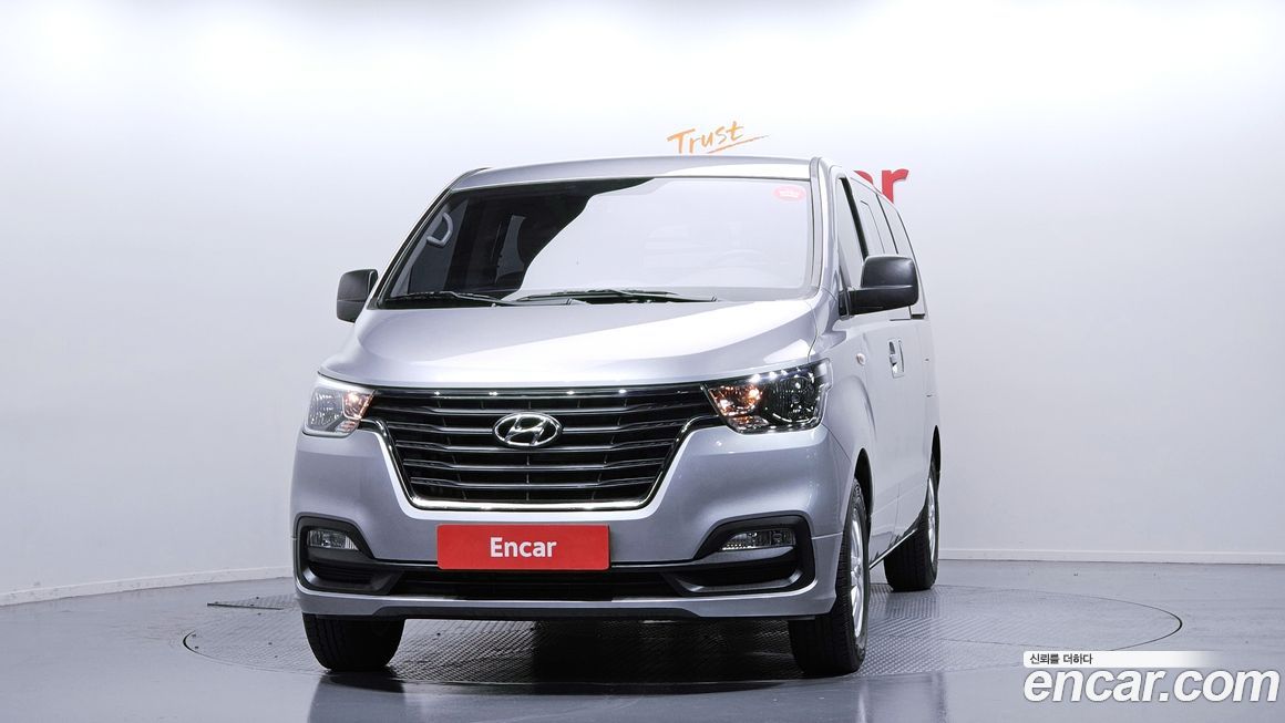 Hyundai Starex 2021