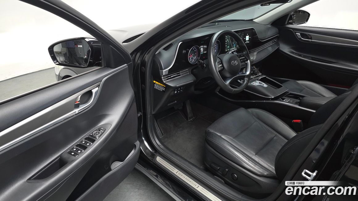 Hyundai Grandeur 2020