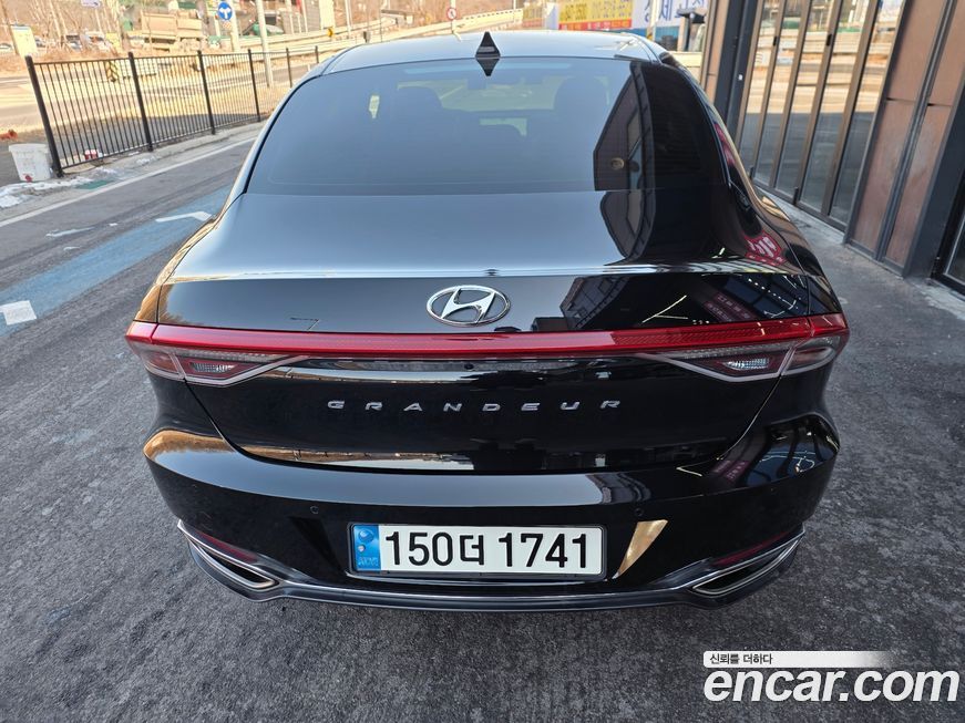 Hyundai Grandeur 2022