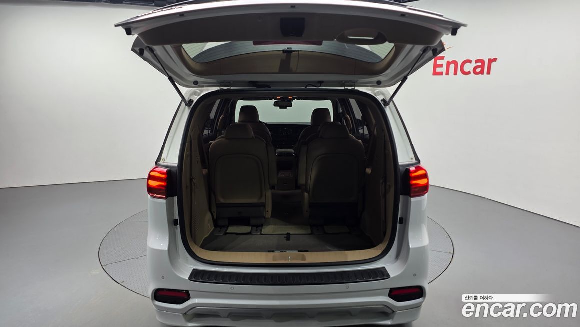Kia Canival 2019