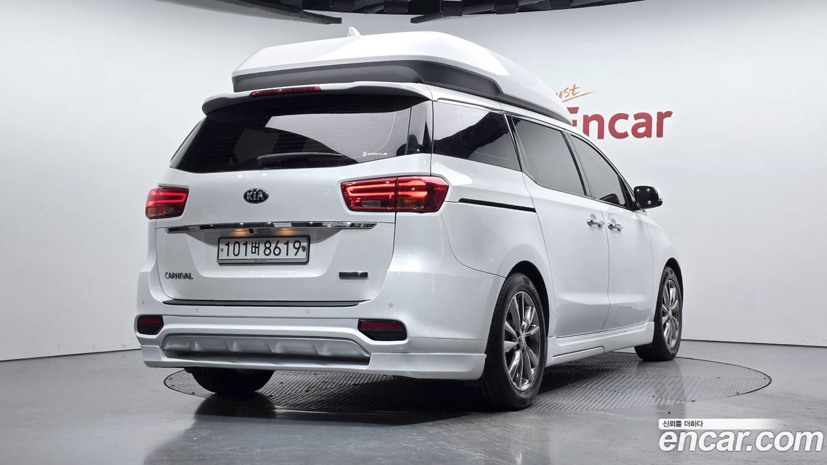 Kia Canival 2019