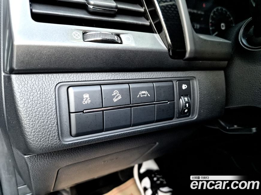 KG_Mobility_Ssangyong Rexton 2023