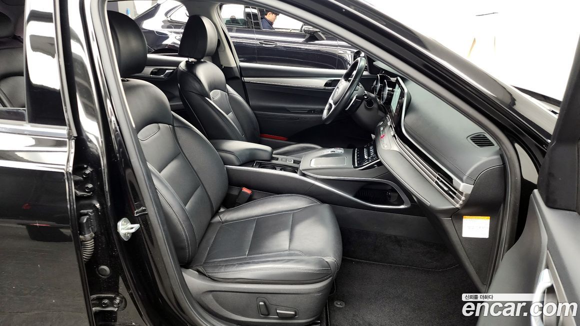 Hyundai Grandeur 2020