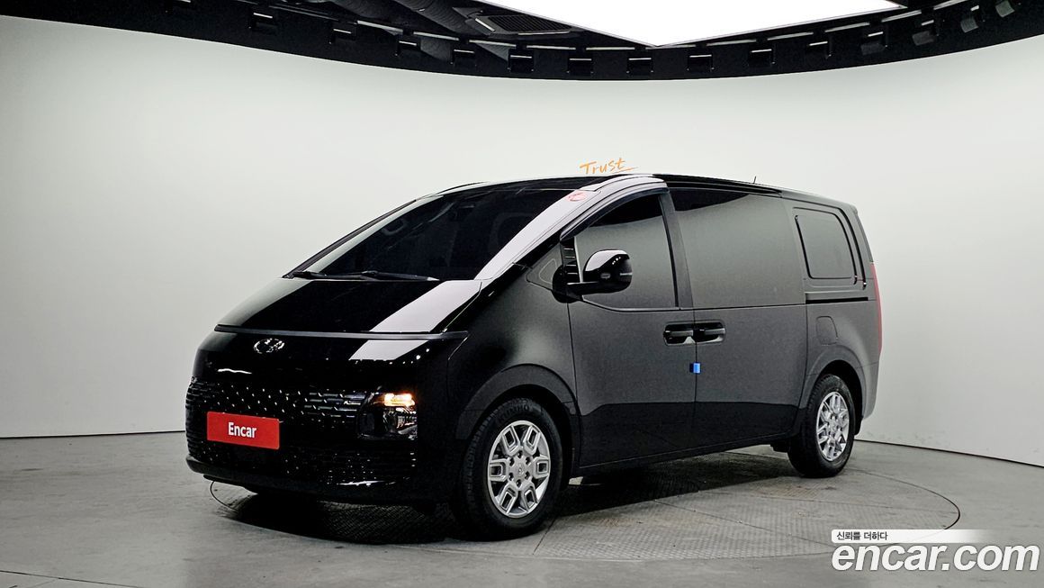 Hyundai Staria 2022