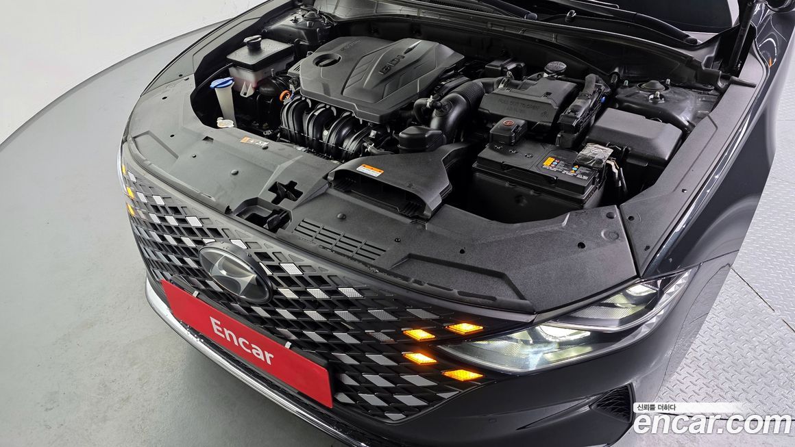 Hyundai Grandeur 2022