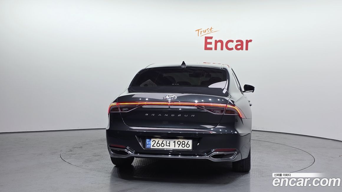 Hyundai Grandeur 2022