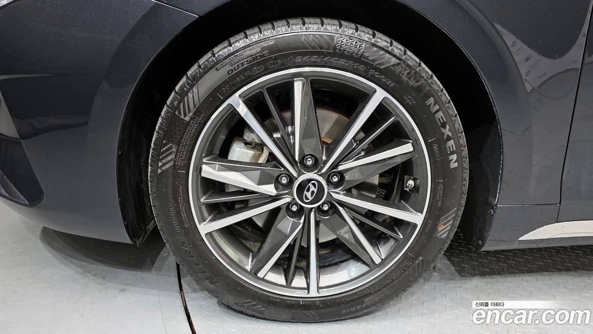 Hyundai Grandeur 2022