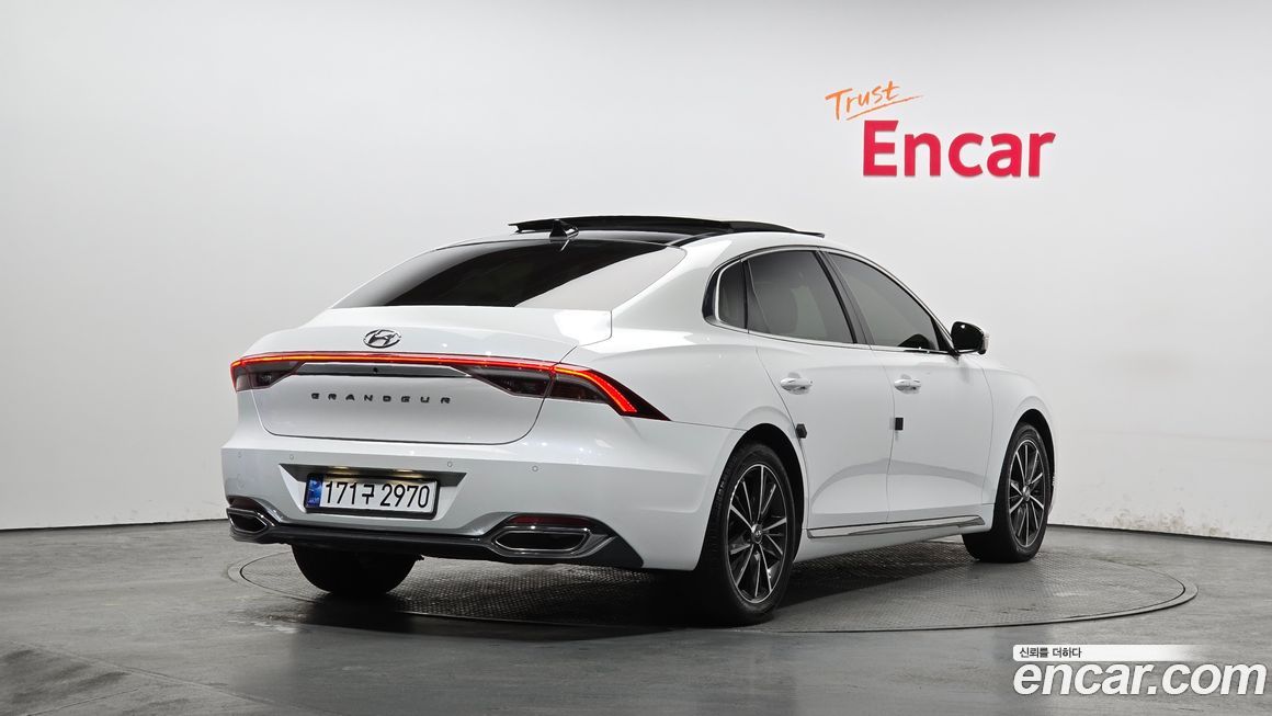 Hyundai Grandeur 2022