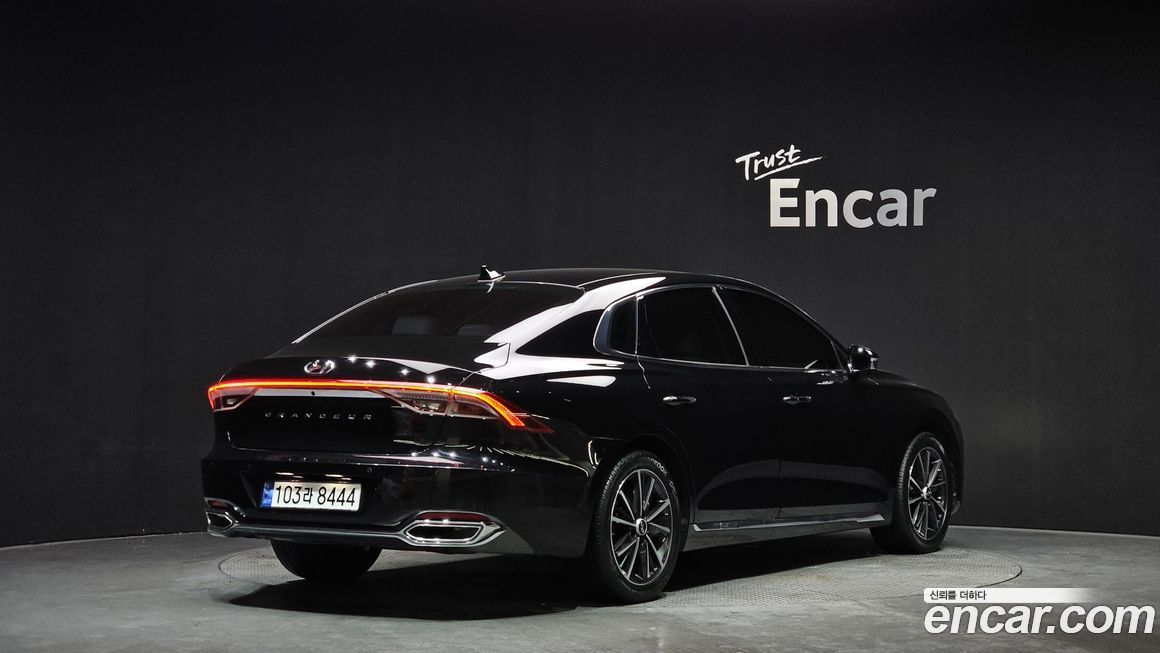 Hyundai Grandeur 2022