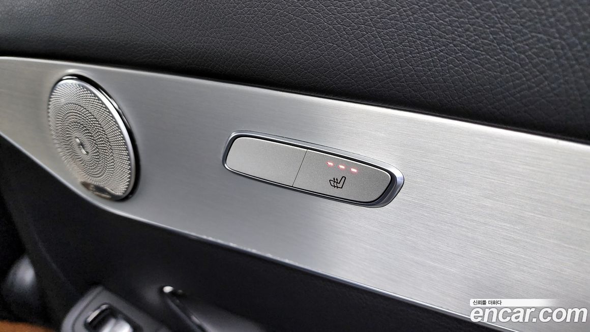 Mercedes-Benz GLC-Class 2019