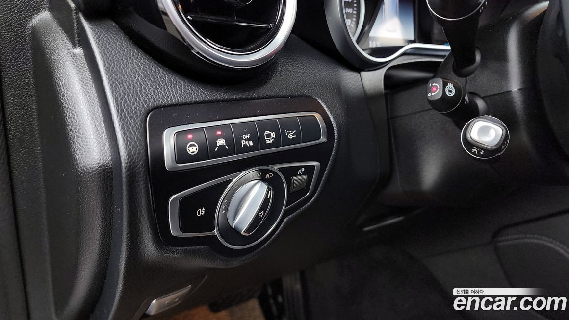 Mercedes-Benz GLC-Class 2019