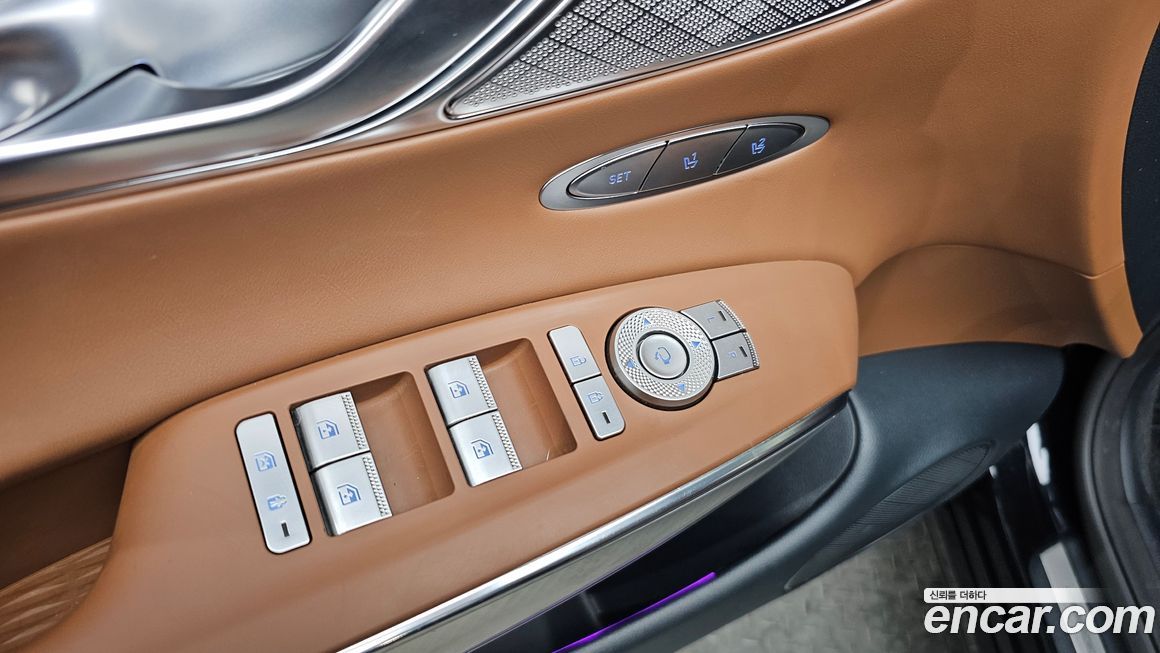 Genesis GV70 2023