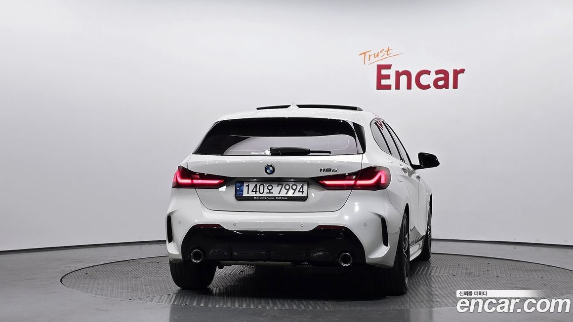 BMW 1-Series 2021