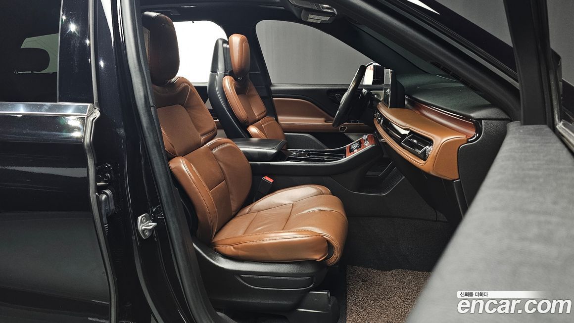 Lincoln Aviator 2021