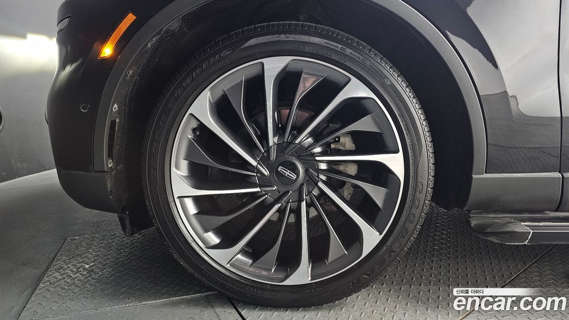 Lincoln Aviator 2021