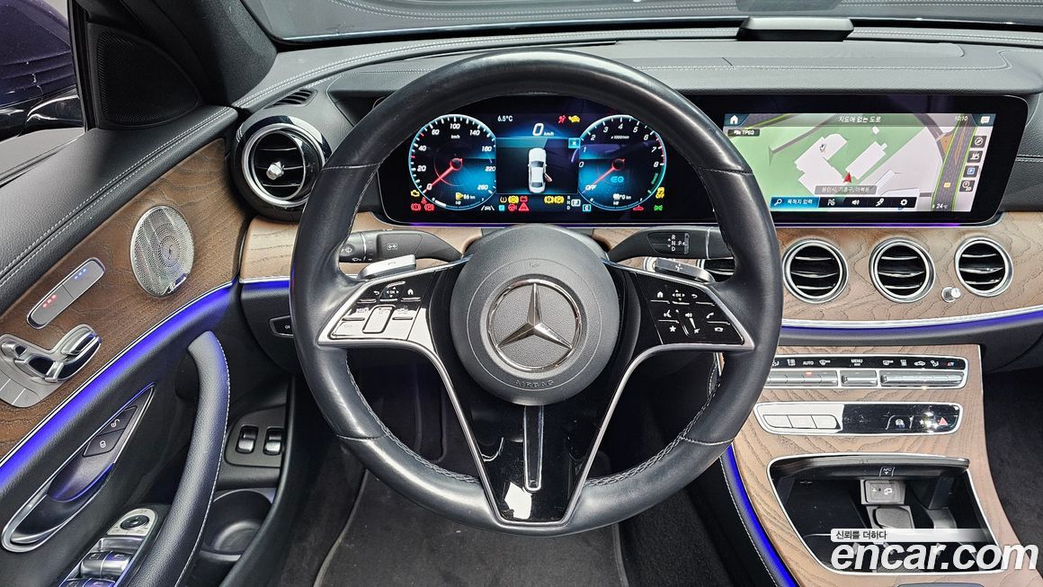 Mercedes-Benz E-Class 2021