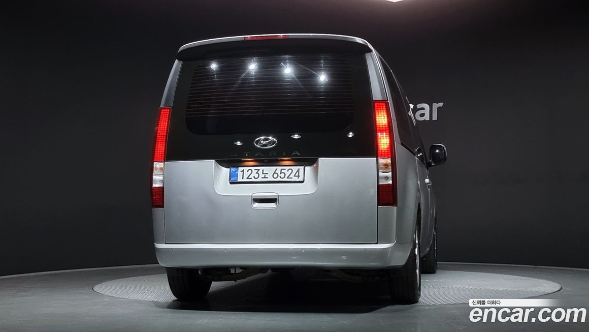 Hyundai Staria 2023