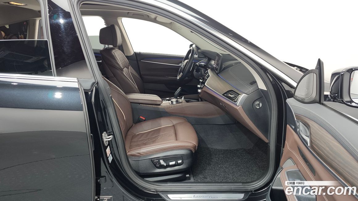 BMW Gran Turismo 2023