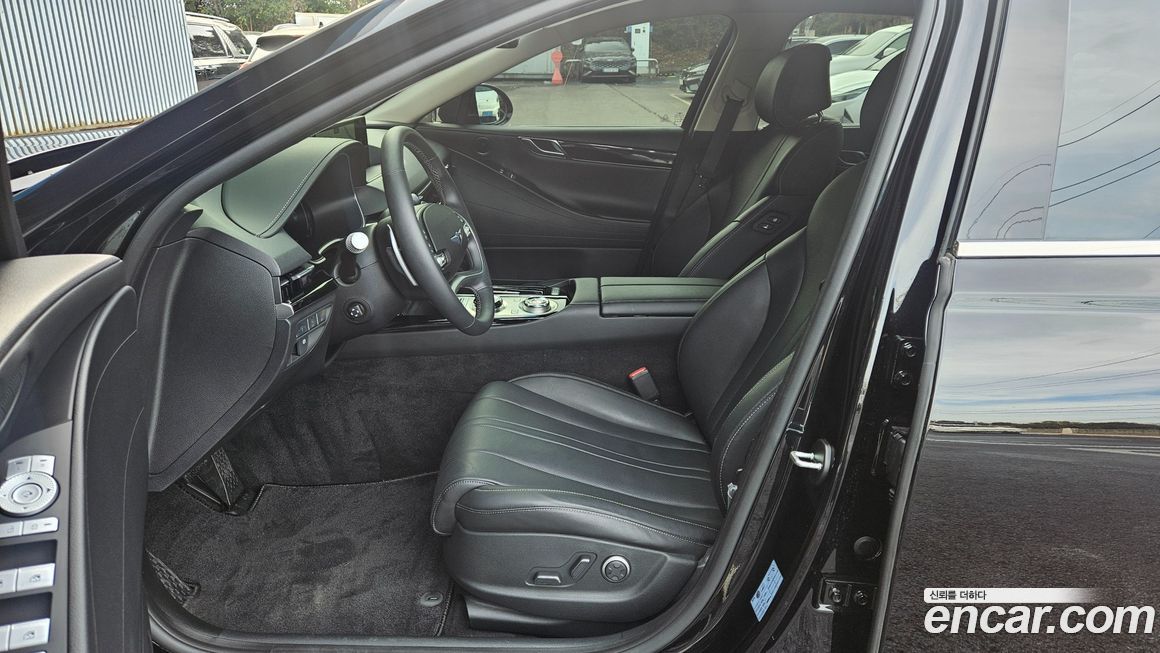 Genesis G80 2023