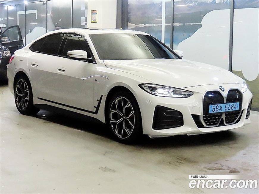 BMW i4 2022