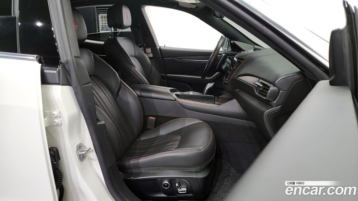 Maserati Levante 2022