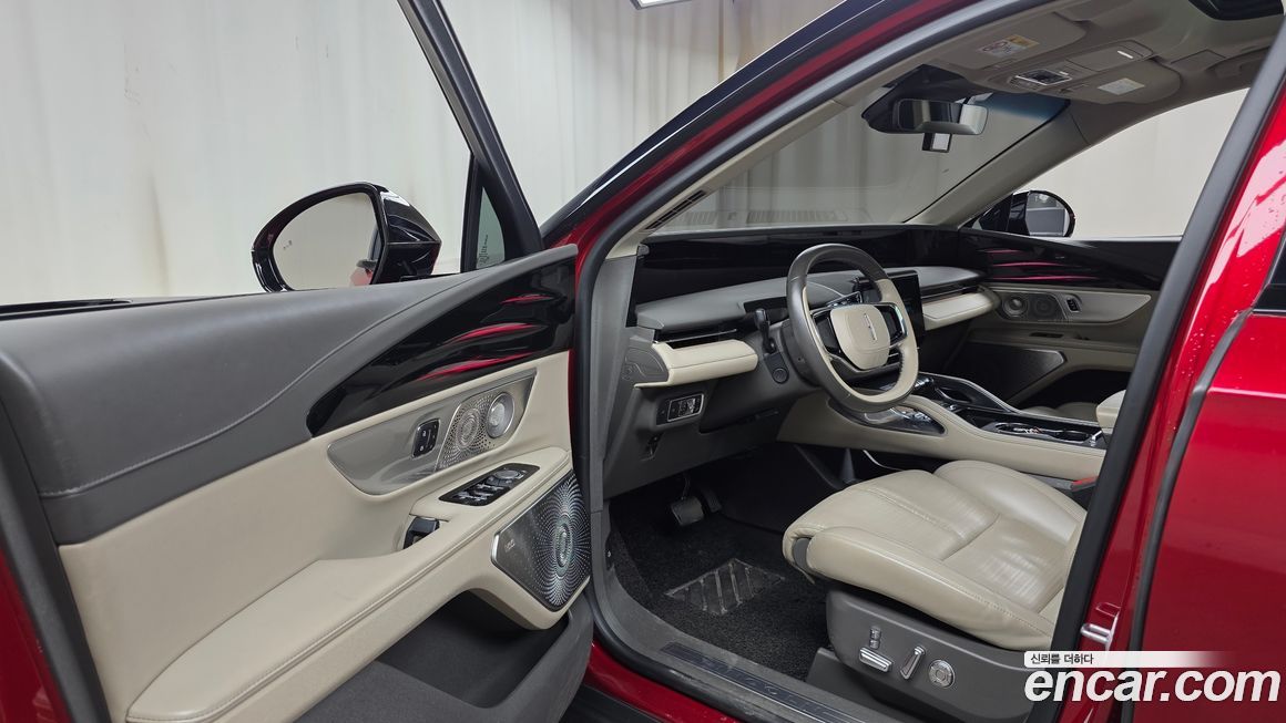 Lincoln Nautilus 2024