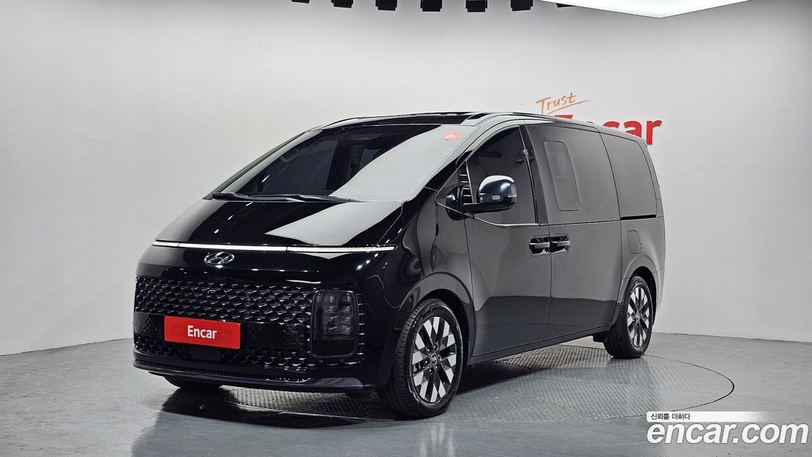 Hyundai Staria 2023