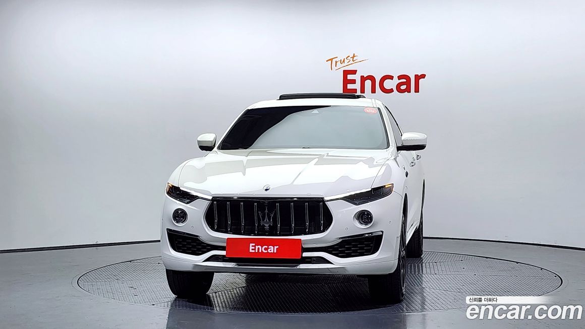 Maserati Levante 2022