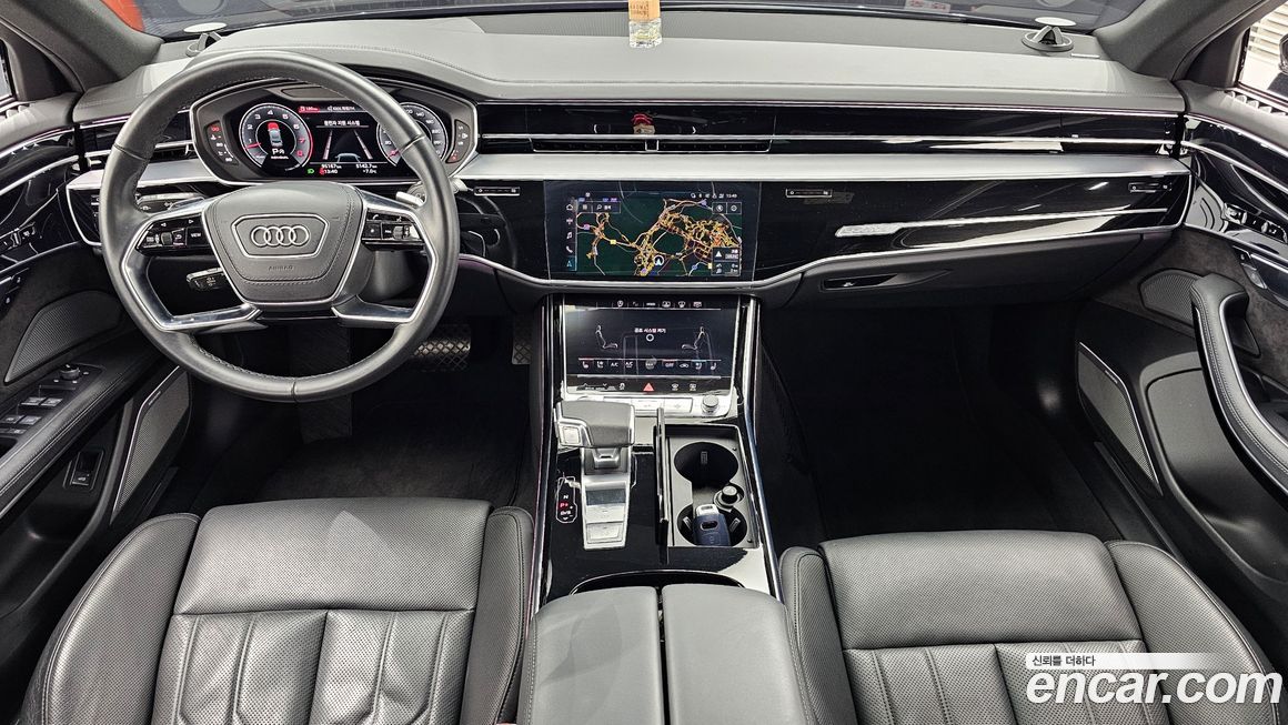 Audi A8 2021