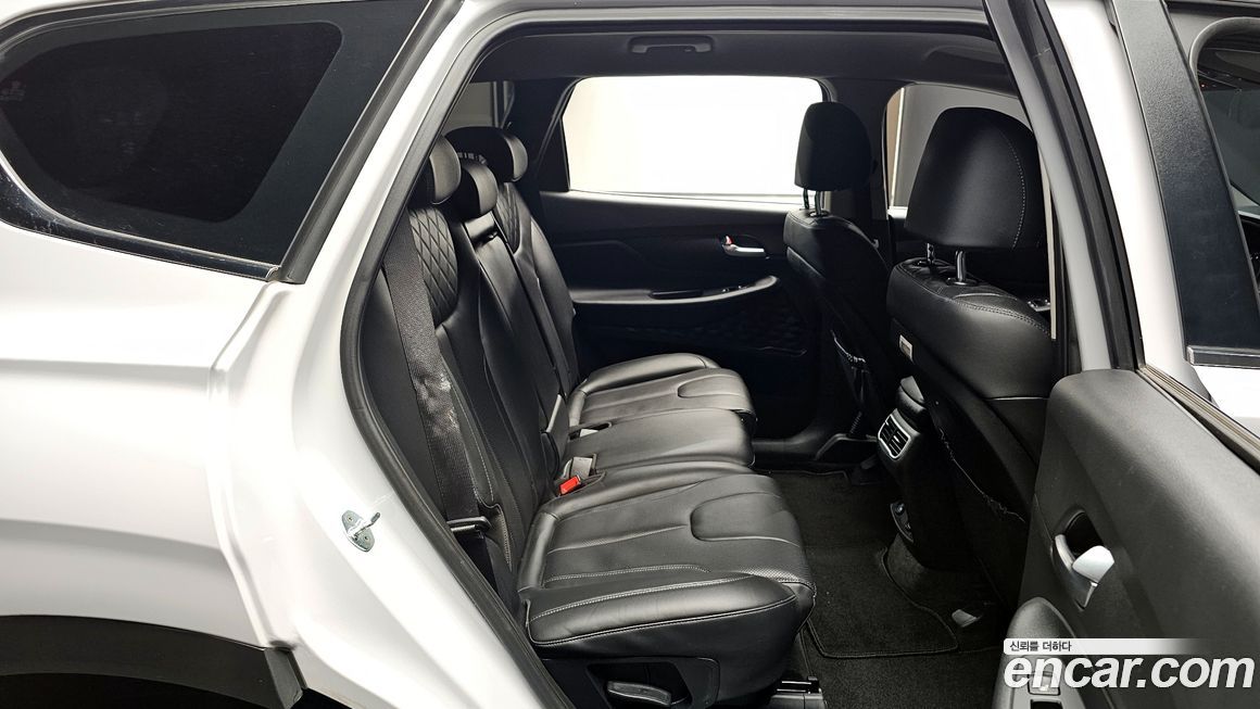 Hyundai Santafe 2022