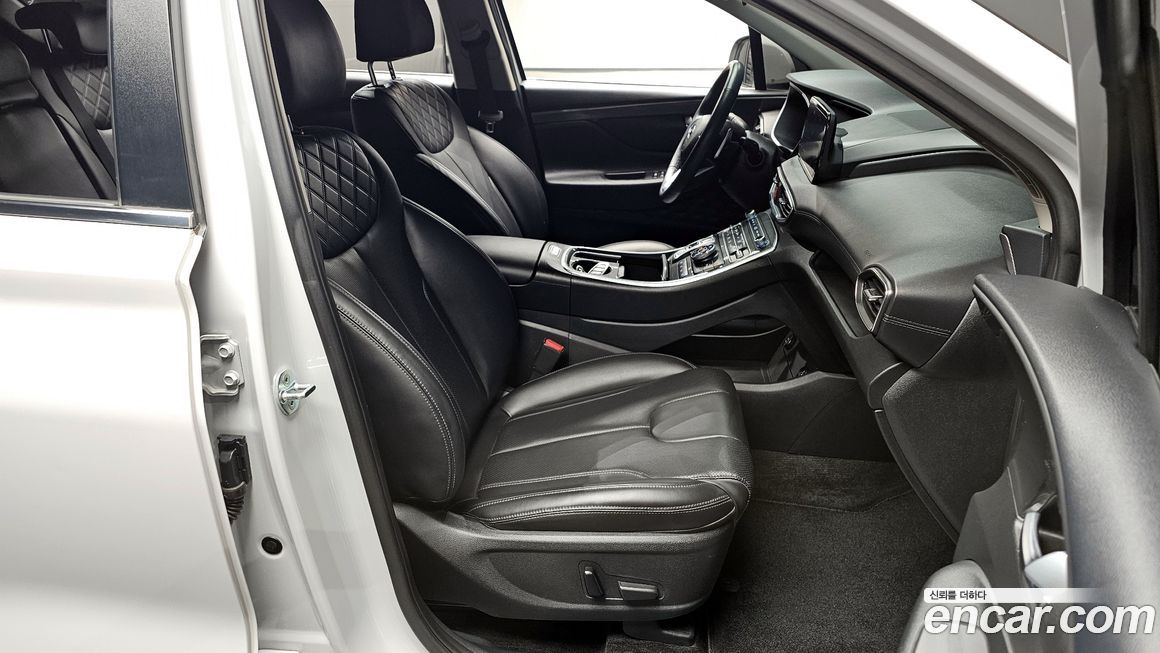 Hyundai Santafe 2022