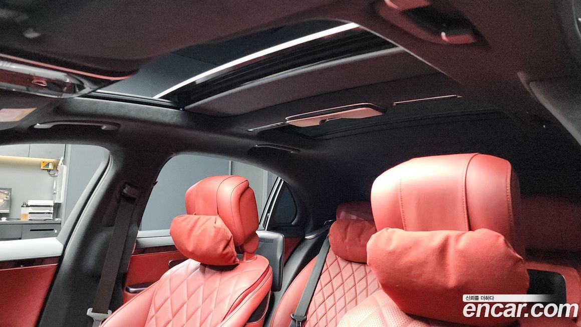 Mercedes-Benz S-Class 2022