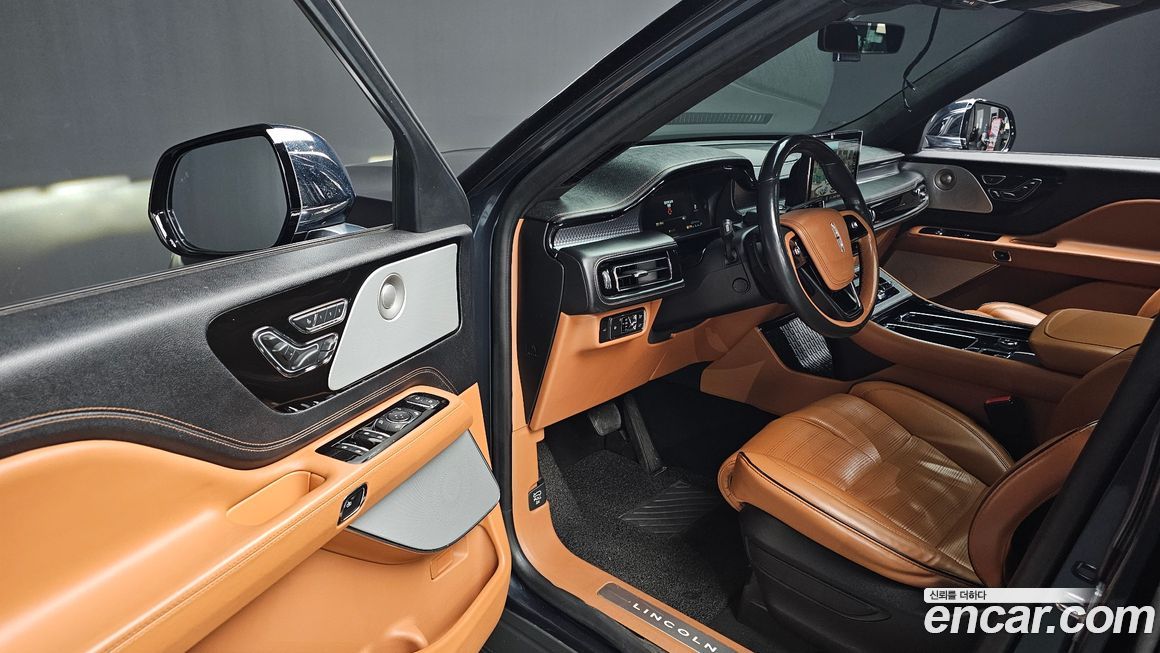 Lincoln Aviator 2021