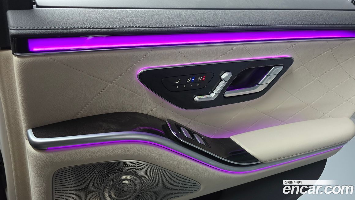 Mercedes-Benz S-Class 2021