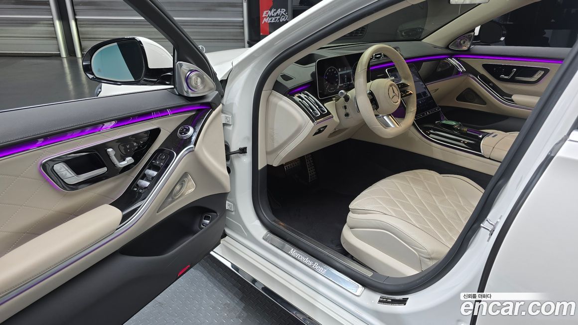 Mercedes-Benz S-Class 2021