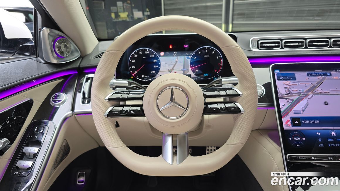 Mercedes-Benz S-Class 2021