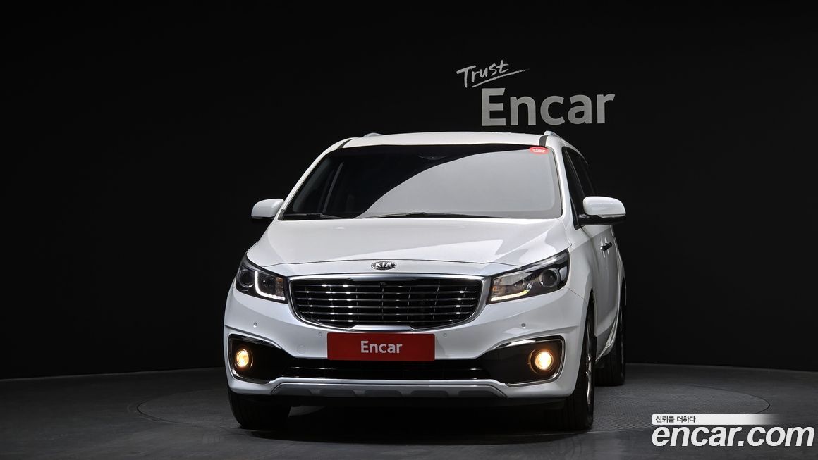 Kia Canival 2015